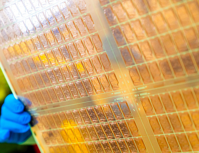 20250110玻璃基板PI固化热处理工艺